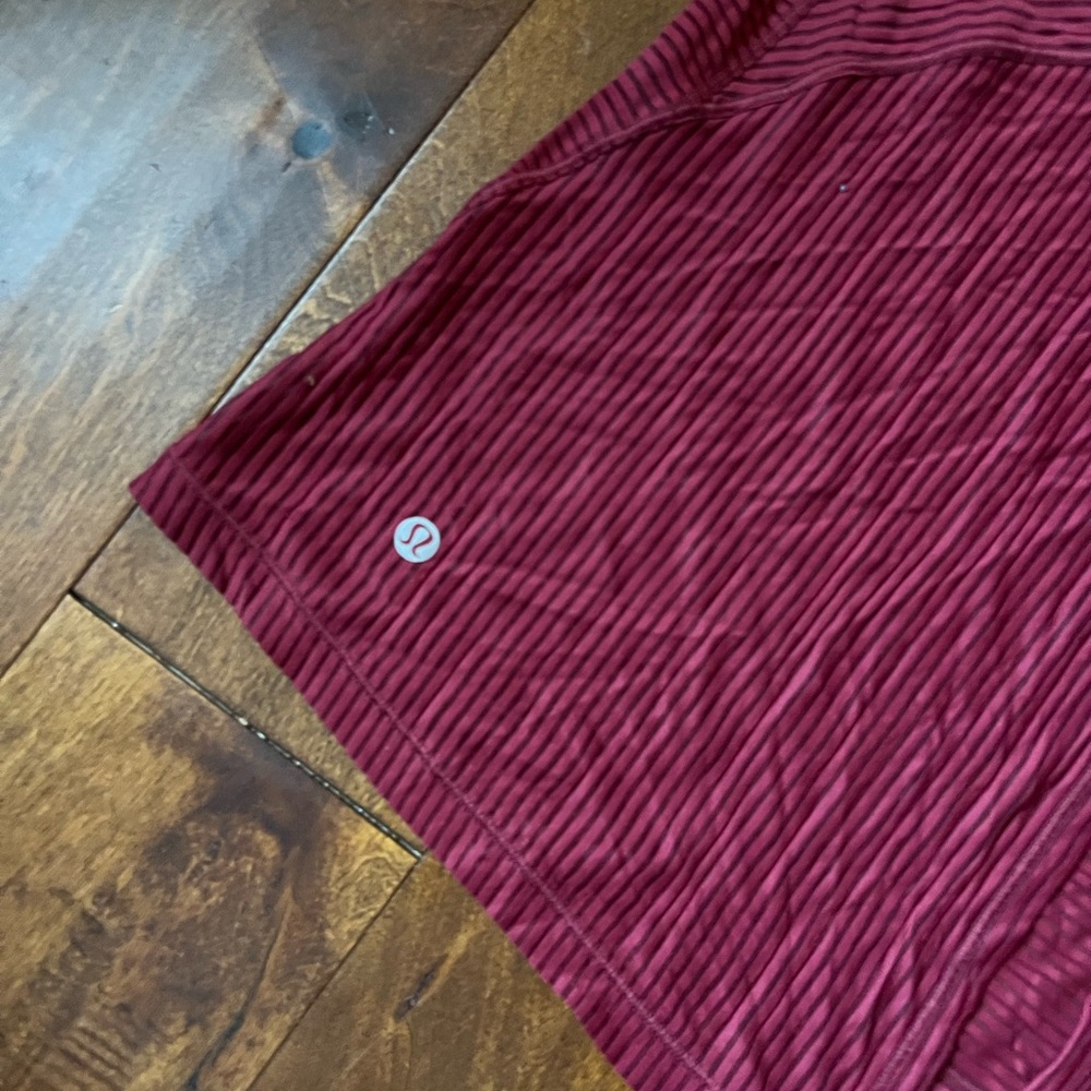 Lululemon Tank - Picture 5 of 6